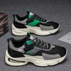 Sapatos Masculinos 2025 Verão Respirável Versátil Anti-Odor Resistente ao Desgaste Malha Esportivo Estilo Casual Sapatos Jovens para Pai da Moda de Sola Grossa