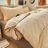 Juego de cuatro piezas de ropa de cama de franela de algodón puro simple para otoño e invierno, funda nórdica de algodón puro engrosado, juego de tres piezas de sábana con tacto lujoso ligero y de alta gama