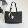 Bolsa de mano de alta calidad para mujer, gran capacidad, estilo coreano, con detalle de cinta, vintage y a la moda, adecuada para ir al trabajo, bolso de hombro, bolsa de cuero PU de calidad de exportación