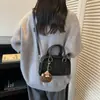 Bolso de Hombro Retro de Gamuza Tipo Almohada para Mujer 2025 Invierno Nueva Moda Versátil Diseño de Nicho Bolso Cruzado de Moda