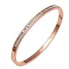 Pulsera Transfronteriza de Acero Inoxidable para Mujer, Pulsera de Joyería de Acero de Titanio, Estilo Sencillo Europeo y Americano, Joyería de Oro de 18K, Joyería Versátil de Lujo Ligero