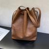 Os fabricantes de Shenzhen fazem saco chanfrado com cordão para senhoras bolsa de ombro bolsa de mensageiro retrô marrom escuro bolsa pequena bolsa feminina