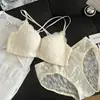 Conjunto de lencería hermoso con cierre frontal cruzado en la espalda para bustos pequeños, con efecto push-up, sin varillas, encaje cómodo y sexy, sujetador sin espalda para niñas