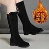 Botas de algodão quentes com forro de fleece, botas longas acima do joelho para mulheres, novo estilo de inverno 2026, botas de neve casuais com sola plana, botas de cano alto versáteis