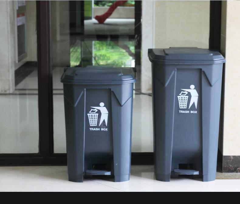 脚踏垃圾桶