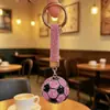 Chaveiro Pingente Bola de Futebol Full Diamond Cruzado Europeu e Americano Copa do Mundo Argila Polimérica Strass Incrustado Bola Redonda Chaveiro de Bolsa Atacado