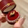 Nuevo Kimono Estilo Chino Anillo de Monedas de Cobre Luz Lujo Vintage Fila Completa de Diamantes Anillo Tesoro Rojo Corindón Rojo Anillo de Serpiente para Mujeres
