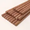 Palillos de Madera para Alitas de Pollo Cubiertos Domésticos de Madera Maciza Sin Pintura Sin Cera Diez Pares Paquete Familiar Palabras Grabadas Fabricante Venta al por Mayor