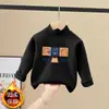 Camada Base Casual Masculina Outono Inverno Novo Estilo Camiseta de Manga Longa com Fleece Escovado Roupas Versáteis para Bebês Bonitos