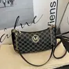 Bolsa Pequeña de Mujer Estilo Nuevo Verano 2026, Bolso de Hombro, Bolso Cruzado de Hombro de Moda, Tacto Exquisito de Alta Gama, Bolso de Mujer al por Mayor