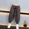 Pantalones deportivos nuevos de invierno para niño 2025 Pantalones gruesos con forro polar para niños Pantalones largos deportivos casuales de otoño e invierno para niño