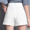 Shorts de terno de verão feminino de cintura alta 2026 novo preto solto em A perna larga emagrecedor hot pants de chiffon para mulheres