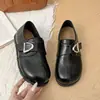 2026 Otoño Nuevos Mocasines con Hebilla Metálica para Mujer Negros Sin Cordones Cómodos Versátiles Zapatos Planos Tipo Frijol Zapatos de Soltero Perezosos
