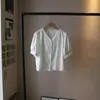 [Bi Zheng] Verão 2025 Novo Estilo Coreano Decote V Estampa de Coração Renda Costurada Camisa de Manga Curta Redutora de Idade para Mulheres 4073