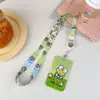 Rana retráctil fácil de tirar Rana de frijol mungo Dibujos animados Autobús infantil Tarjeta de comida Recogida Tarjeta de pecho Tarjeta escolar de jardín de infantes Cuerda larga Colgante para el cuello