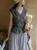 Camisa de Mujer Soljghter Estilo Francés Retro con Pliegues y Mangas Cortas, Cuello en V, Top Elegante de Verano con Mangas Cortas