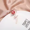 Coreano - estilo de cristal moda diamante pérola flor borboleta animal liga broche corpete acessórios de vestuário mulheres fábrica em estoque