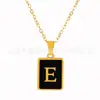 Colar Pingente Medalha Retangular Novo Estilo Europeu e Americano com 26 Letras, Gargantilha de Corrente Cobra Grossa com Design Único