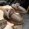 Pantuflas de algodón de invierno para hombre, talla grande, estilo nuevo 2026, para uso en interiores, antideslizantes, cálidas y con suela gruesa forrada de felpa