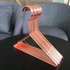 Cabide para Roupas Infantis, Gancho Longo Geométrico de Metal, Exibidor de Toalhas e Roupas Infantis para Lojas de Roupas, Armazenamento Especial Triangular para Roupas