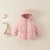 2026 Inverno Novo Estilo Roupas de Inverno Roupas de Algodão Moda Jaqueta de Algodão com Capuz Roupa Exterior Jaqueta de Pão para Meninas Cor Sólida Jaqueta de Algodão Quente