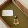 Colar com Pingente de Flor Tecida Estilo Pastoral Boêmio para Clavícula Feminina, Design de Nicho, Acessório de Colar Exquisito e Versátil