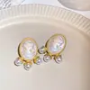 Pendientes de plata con baño de oro real, aguja cuadrada, borla de perla y circonita, pendientes de lujo ligero de alta gama, fabricante de pendientes vintage