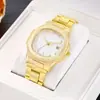 Popular Transfronteiriço Ouro e Prata Alto Padrão Negócios Árabe Literal Calendário Real Pulseira de Aço Relógio Masculino Venda Direta da Fábrica