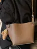 Bolso Cubo Retro Simple Invierno 2025 Bolso Casual de Moda Textura de Nicho Bolso Cruzado de Hombro para Mujer