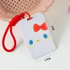 Portatarjetas push-and-pull con estampado de dibujos animados lindos en colores de caramelo para tarjetas de estudiante del campus, tarjetas de acceso y funda protectora para cordón de foto de ídolo