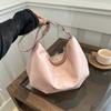 Bolsa de Ombro Grande Capacidade Couro Macio Estilo Coreano Fashionável Feminina Nova Primavera 2024 Versátil para o Trabalho Bolsa Tote Têxtil para Mulheres