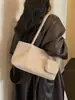 Bolsa de Hombro/Mano Ligera de Gran Capacidad Versátil Casual para el Trabajo, Bolso Tote tipo Baguette de Nailon, Nuevo Otoño/Invierno 2026