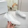 Novos sapatos casuais de primavera e outono do Jimmy, tênis de treino alemães com renda de malha respirável, sapatos baixos de couro genuíno, sapatos brancos confortáveis para mulheres