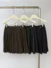 A nova coleção de outono da Lino: Saia midi plissada retrô estilo coreano para mulheres, 2026, com design de cintura alta que cobre os quadris e cria um efeito emagrecedor