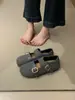 Zapatos Mary Jane de Lana Grises Retro para Mujer 2026 Otoño Nuevo Estilo Cómodos con Tacón Oculto Hebilla de Moda Boca Poco Profunda Zapatos de Salón