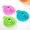 Funil dobrável telescópico de pescoço longo funil de plástico pote para despejar óleo funil de silicone doméstico embalagem de escoamento de óleo fabricantes atacado