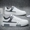 Zapatos de Hombre Más Vendidos Estilo Coreano Casual Zapatos de Tabla Zapatos de Moda Novedosos Moda Estudiantil Nicho Zapatos Blancos Transpirables Suela Plana Zapatos de Malla Retro