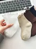 Meias Infantis Meninas Meninos Outono Inverno Cor Sólida Meia de Cano Médio Algodão Renda Borda Franzida Antiodor Absorvente de Suor Meias Soltas para Bebê