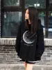 2025 Novo Outono e Inverno Estilo Coreano Casual e Versátil Retrô Americano Estampado Solto Que Cobre o Bumbum Gola Redonda Pulôver Moletom
