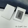 Portatarjetas de Cuero Blanco Personalizado Portatarjetas de Cuero para Viajeros para Tarjetas de Comida, Tarjetas de Autobús, Soporte para Insignias Llavero Colgante de Cuero Soporte para Bolsos