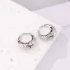 Aretes Estilo Coreano para Mujer, Pendientes de Lujo Ligero de Gama Alta, Joyería, Accesorios para Orejas con Sentido del Diseño, Accesorios de Nicho, Aros Lisos al por Mayor