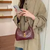 Bolsa de Axila de Nicho de Luxo Feminina 2026 Nova Moda Retrô Bolsa de Ombro Único Moda Versátil Bolsa de Mão para o Dia a Dia