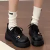 Zapatos de cuero para mujer color café, que aumentan la altura, con suela gruesa, nuevo modelo de otoño 2026, adecuados para combinar con faldas, mocasines estilo británico retro con suela blanda