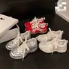 Zapatos deportivos casuales para mujer con suela gruesa 06 modelo nuevo de otoño, cómodas zapatillas de entrenamiento para exteriores con suela blanda, zapatillas tipo dad transpirables para mujer
