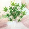 Hoja de arce roja, verde y amarilla simulada de 4 puntas, hojas para decoración de jardín de arce, hojas de arce falsas, hojas de árbol falsas de plástico, arce de pata de pollo