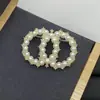 Broche Chanel Letra C Duplo Primavera 2025, Novo Broche de Pérola Estilo Chanel Versão de Luxo para Mulheres