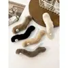 Grampo de Cabelo Elegante de Pelúcia com Pérolas Bico de Pato Headwear Feminino de Alta Qualidade Presilha Tubarão para Cabelo Presilha para Prender Meio Rabo Grampo de Cabelo