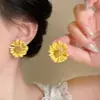 Pendientes de Flor Dopamina Coloridos de Primavera 2026 Nueva Moda Estilo Fresco Pendientes de Botón Accesorios Exquisitos Personalizados para Mujeres