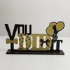 Decoração de Mesa para Formatura Amazon 2025 4 Peças Preto Dourado Formandos Enfeites de Mesa de Madeira Presentes da Temporada de Formatura