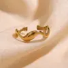 Anillo Geométrico de Banda Ancha con Apertura Curva, Tendencia de Nicho, Estilo Minimalista Transfronterizo, Exagerado de Moda (Serpiente Ling) Anillo de Unión de Hojas